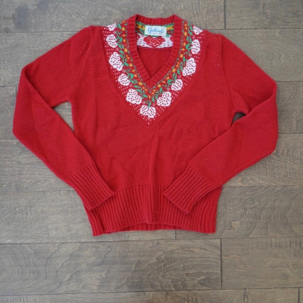 Vtg Garland Long Sleeve Pullover Strawberry V Neck Sweater Red Womens Size Small